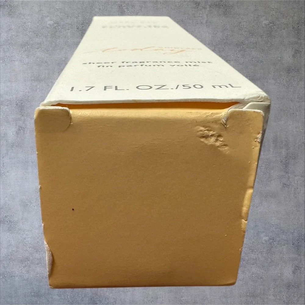 New Mary Kay Private Spa‎ Collection Embrace Today Mist 1.7oz Gold Vintage Box